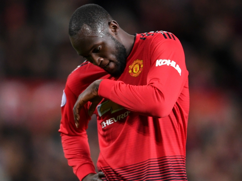 'He will never hide away' - Martinez baffled by Lukaku criticism