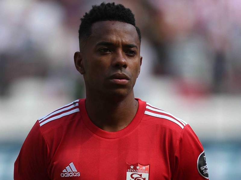 Mercato - Basaksehir annonce un accord avec Sivasspor pour Robinho
