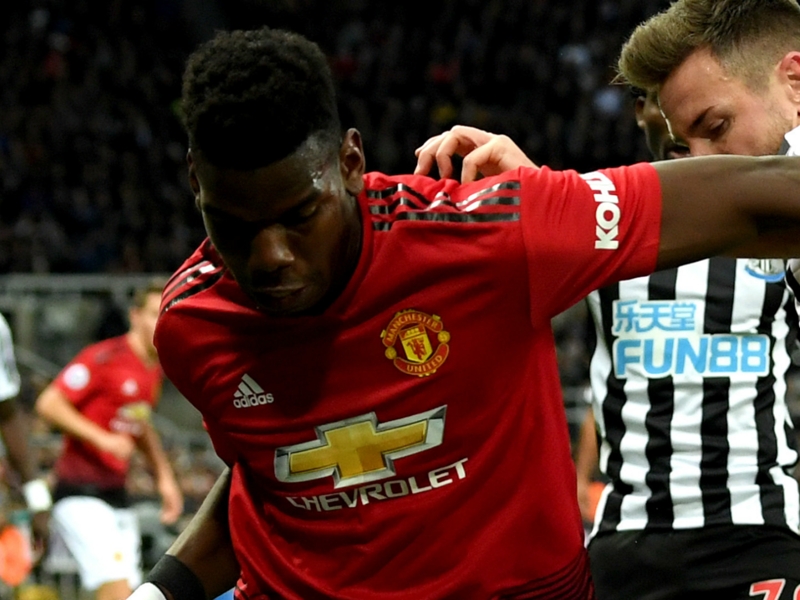 LIVE: Newcastle vs Manchester United