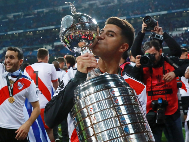 عرض ريال مدريد الرسمي لبالاسيوس يصل في الأيام المقبلة عرض ريال مدريد الرسمي لبالاسيوس يصل في الأيام المقبلة
