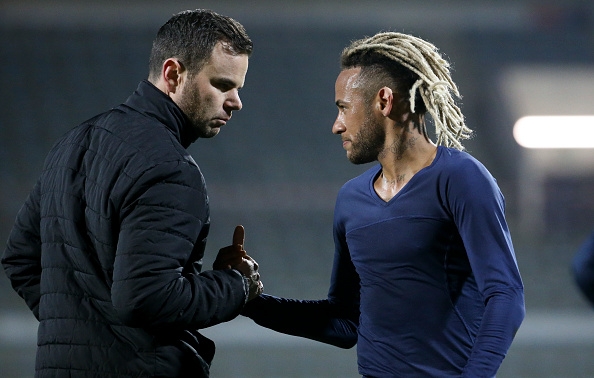 Coupe de France - Battu par le PSG, l'entraîneur de Pontivy se moque de l'OM Coupe de France - Battu par le PSG, l'entraîneur de Pontivy se moque de l'OM