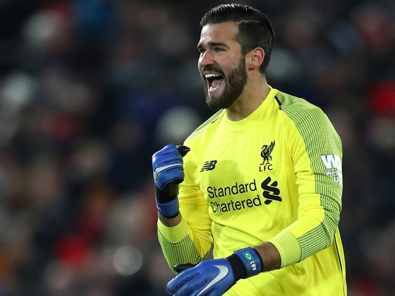 Alisson Becker : Alisson Becker :