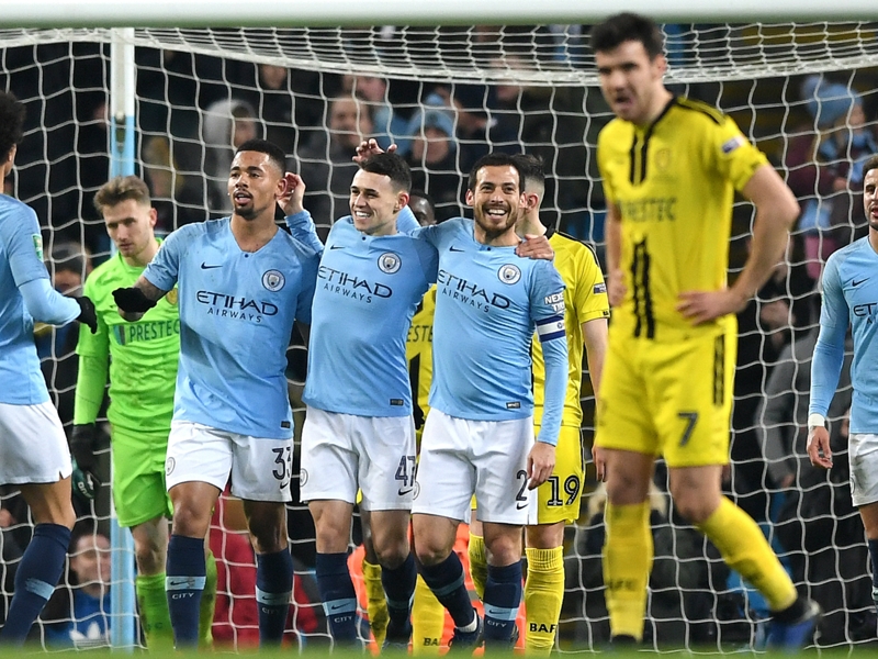 Man City set English cup