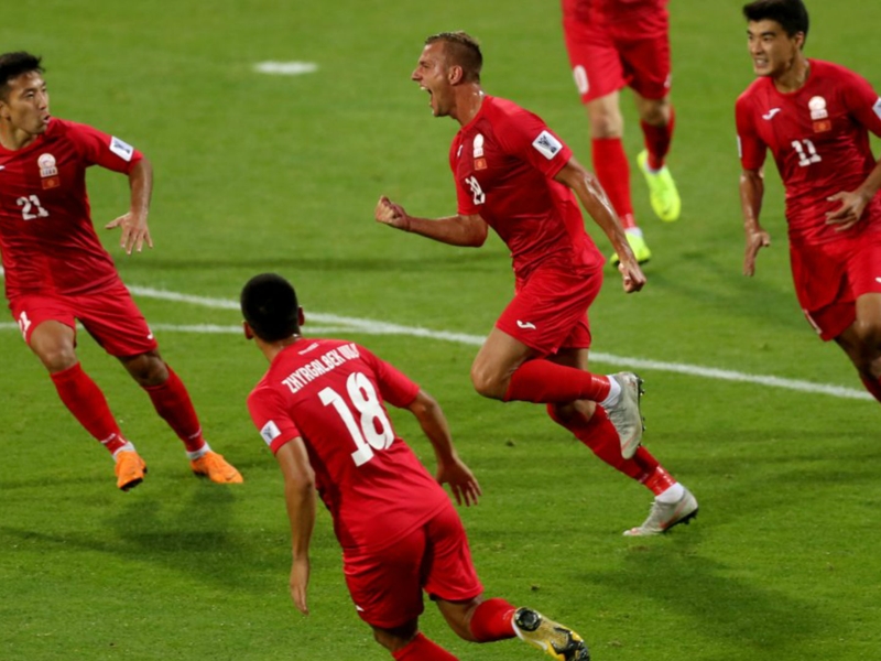 Kyrgyzstan 3 Philippines 1: Lux hat-trick gives White Falcons third-place hope