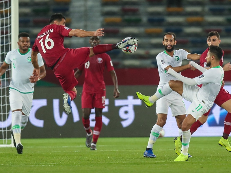 تأكيد قانونية مشاركة حمدان الشمراني مع المنتخب السعودي بكأس آسيا تأكيد قانونية مشاركة حمدان الشمراني مع المنتخب السعودي بكأس آسيا