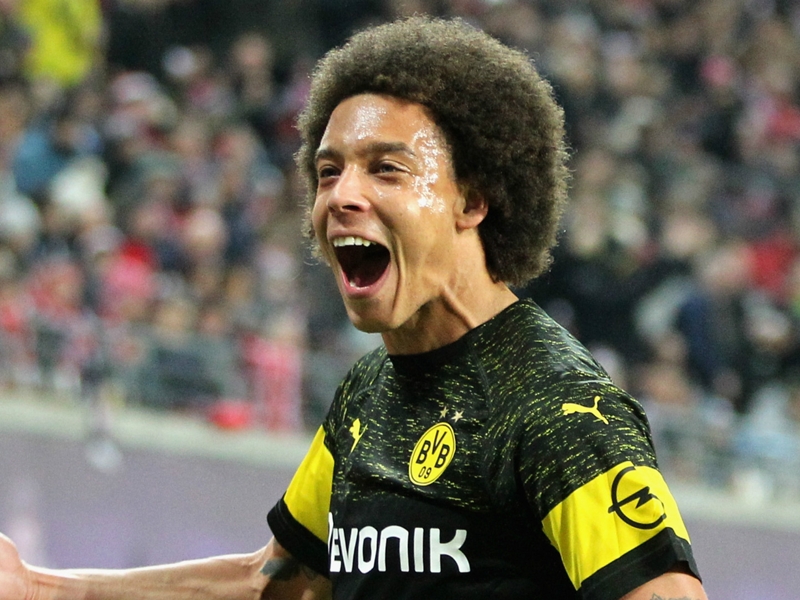 WTF - Le Borussia Dortmund vend des perruques d'Axel Witsel