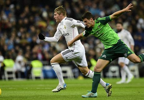 Legionäre: Viel Frust - Kroos überragt