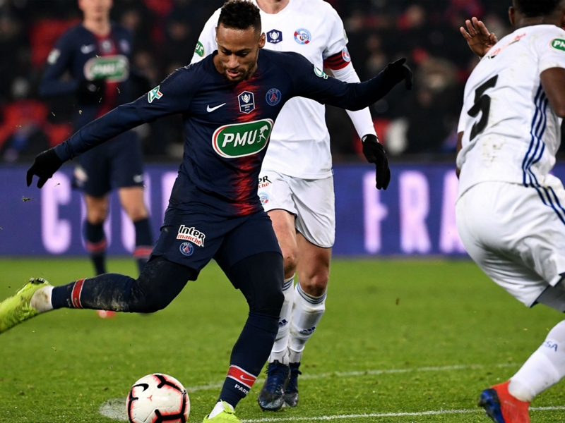 Le PSG se qualifie en Coupe de France mais perd Neymar (2-0)