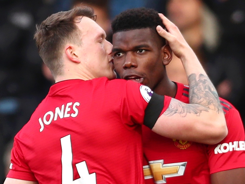 Phil Jones :