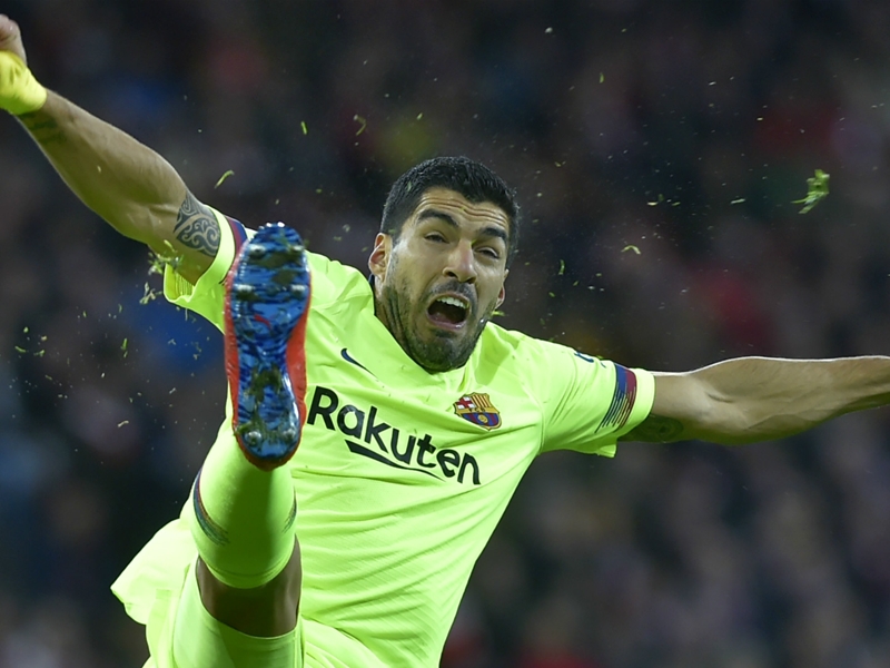 Barcelona suffer through 'lack of communication', claims Suarez