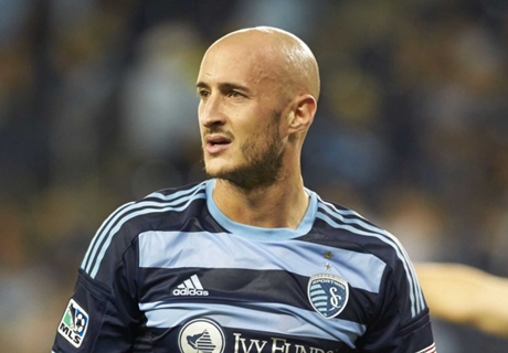 Sporting KC trades Collin, Sapong