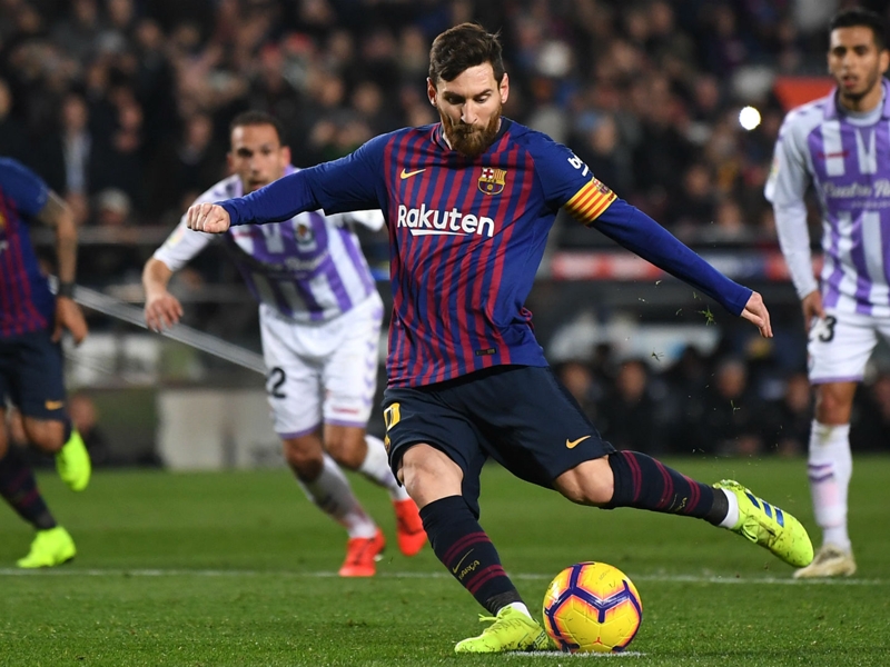 Barcelona 1 Real Valladolid 0: Hit and miss as Messi gets job done