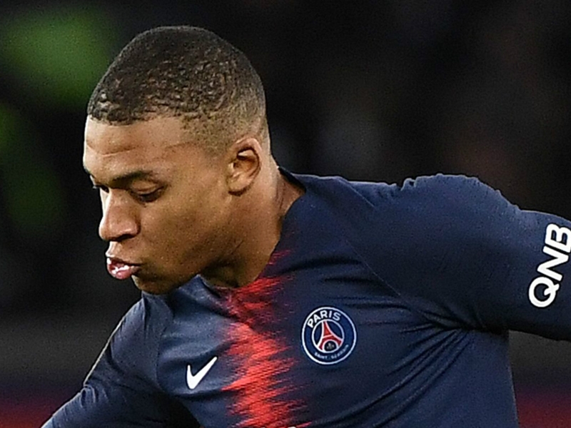 Le PSG dévoile son nouveau sponsor maillot