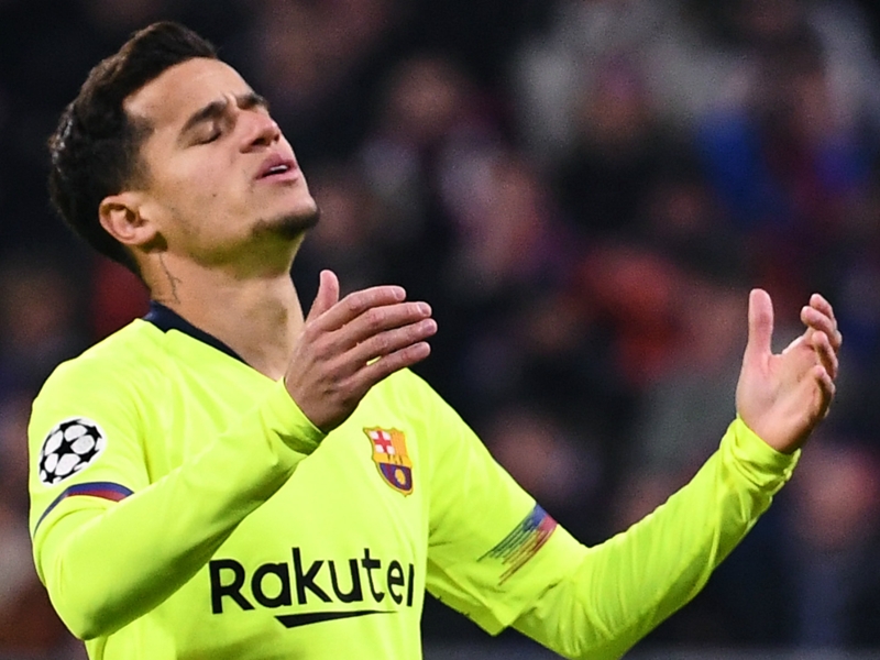 كوتينيو يُثير استياء بيكيه في تدريبات برشلونة كوتينيو يُثير استياء بيكيه في تدريبات برشلونة