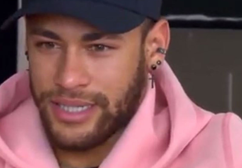 PSG : Nike et Neymar dévoilent une paire de chaussures personnalisées