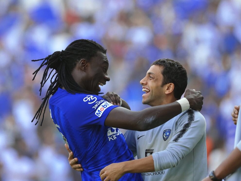 محمد الشلهوب يحتفل بتأهل مانشستر يونايتد وجوميس يُعلق غاضبًا محمد الشلهوب يحتفل بتأهل مانشستر يونايتد وجوميس يُعلق غاضبًا