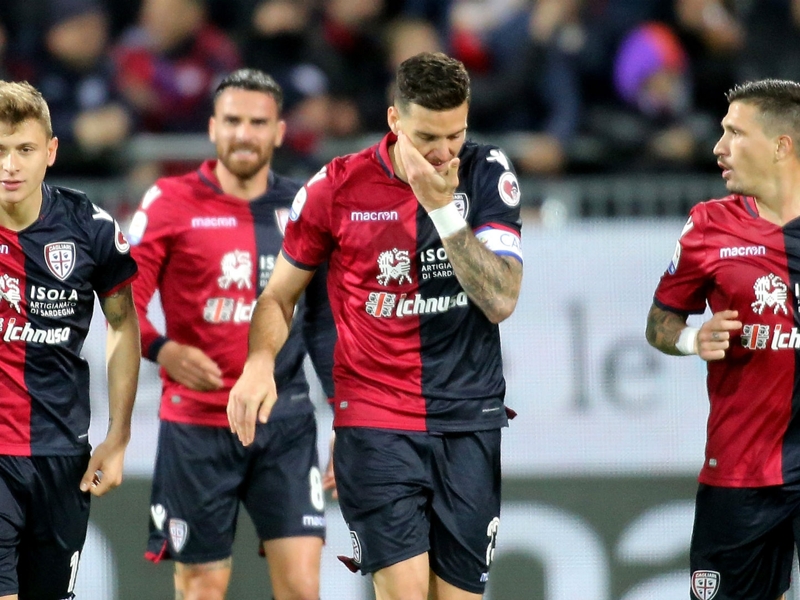 Serie A - L'Inter s'incline et laisse filer des points à Cagliari (2-1)