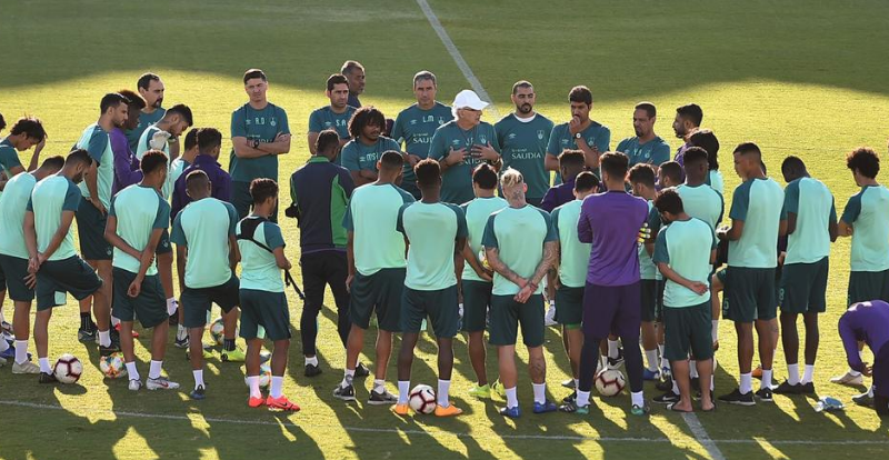 الأهلي السعودي يعلن قائمته المشاركة في دوري أبطال آسيا الأهلي السعودي يعلن قائمته المشاركة في دوري أبطال آسيا