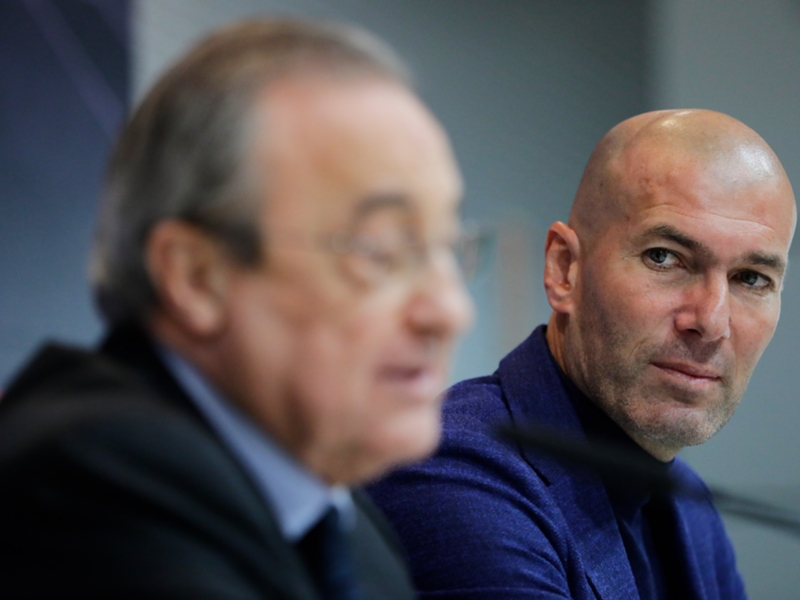 بيريز: زيدان برهن على إخلاصه لريال مدريد بيريز: زيدان برهن على إخلاصه لريال مدريد
