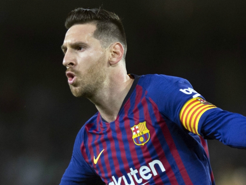 Messi edges closer to Ronaldo's La Liga record as Barcelona beat Real Betis
