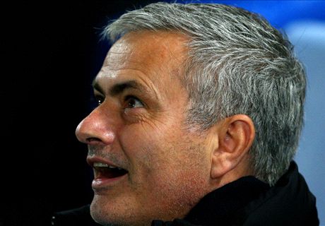 มูแฮปปี้เรือปืนฉลุยน็อคเอาท์ UCL อวยพรหงส์,ท็อฟฟีไก่โชคดีในยูโรป้า