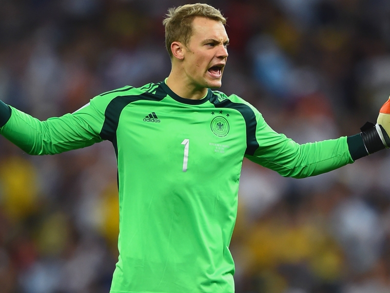 Neuer is a revolutionary goalkeeper, says Thierry Henry