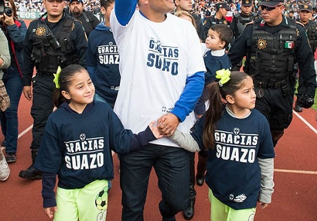 Homenaje a Suazo