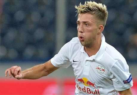 Borussia Dortmund signs Kampl