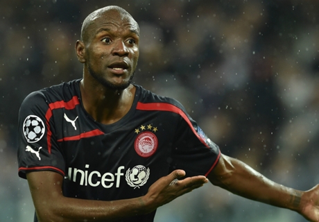 Abidal announces retirement