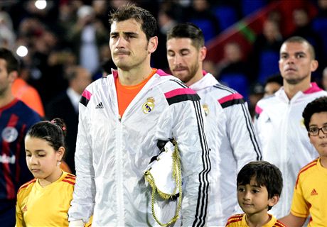 Casillas y Ramos, de comida con Míchel
