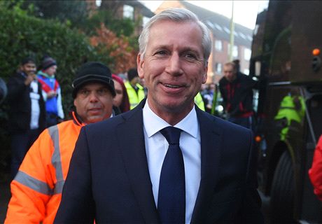Pardew: Palace need to 'open wings'