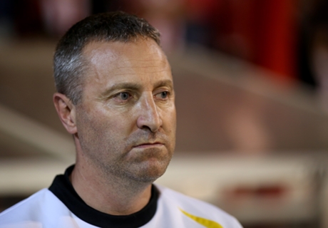 Norwich City manager Adams resigns