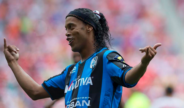 'Ronaldinho doesn't like running', says Queretaro coach