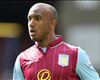 Delph pens new Aston Villa contract