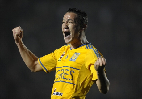 Tigres hundió a Pumas