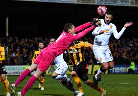 Sluggish Man Utd held by Cambridge