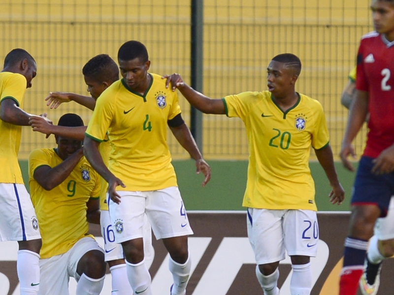 Brasil 2 x 1 Colômbia: artilheiro precisa de dois minutos para marcar gol e dar vitória ao Brasil Brasil 2 x 1 Colômbia: artilheiro precisa de dois minutos para marcar gol e dar vitória ao Brasil