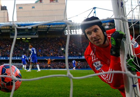 Cech urges Chelsea response