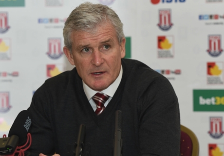 Hughes in talks over new Stoke deal