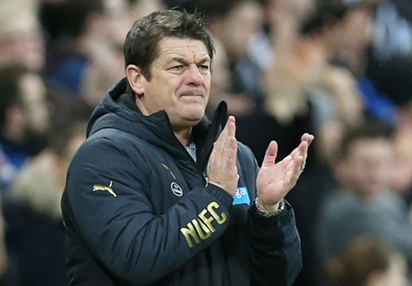 I won't let Newcastle 'drift away' - Carver
