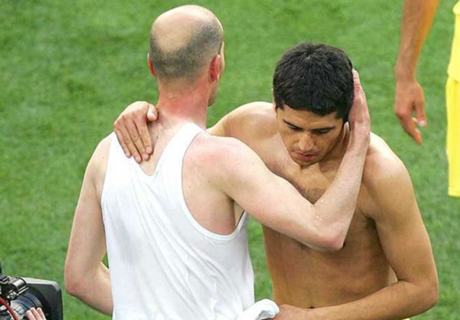 Zidane homenajea a Riquelme