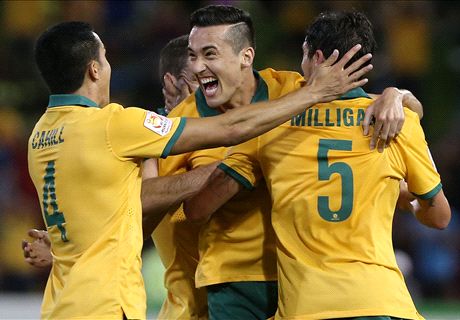Australia 2-0 UAE: Socceroos cruise