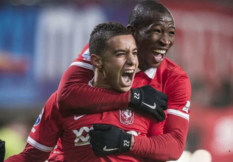 Laporan: FC Twente 3-0 AZ Alkmaar