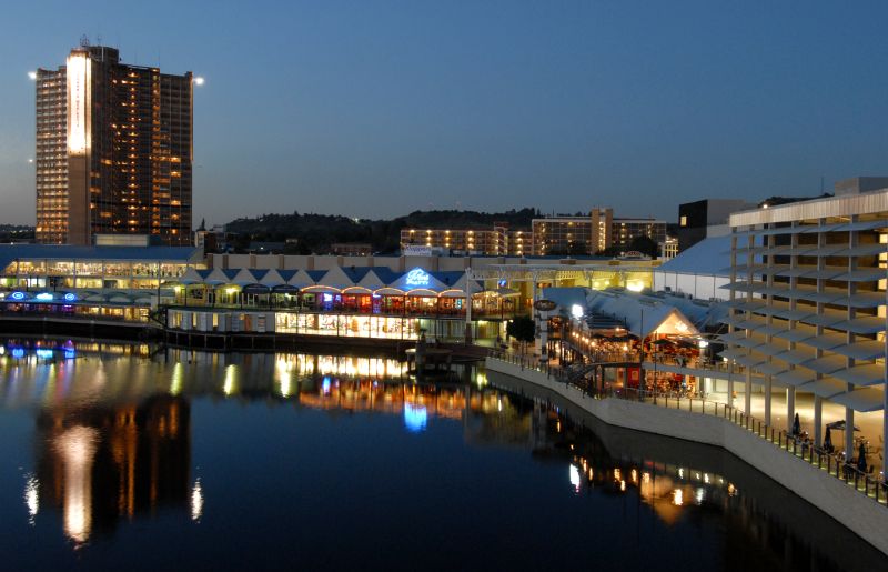 Bloemfontein Waterfront Mall Around the worlds, House styles, Mansions