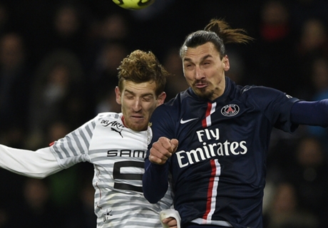 VIDEO: Ibrahimovic rips journalist apart
