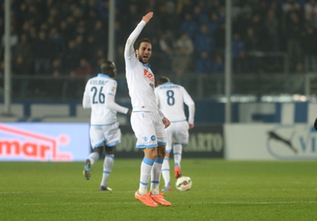 Serie A: Chievo 1-2 Nápoles