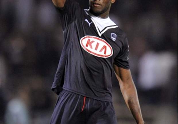 Transferts - Ciani en contact avec le Celtic