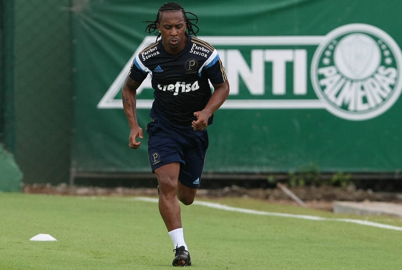 EXCLUSIVO: Arouca treina separado e estreia deve acontecer apenas na próxima semana