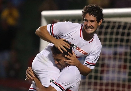 Pato torna titolare ed è subito tripletta