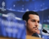 No banco de reservas, Pedro não descarta sair do Barcelona